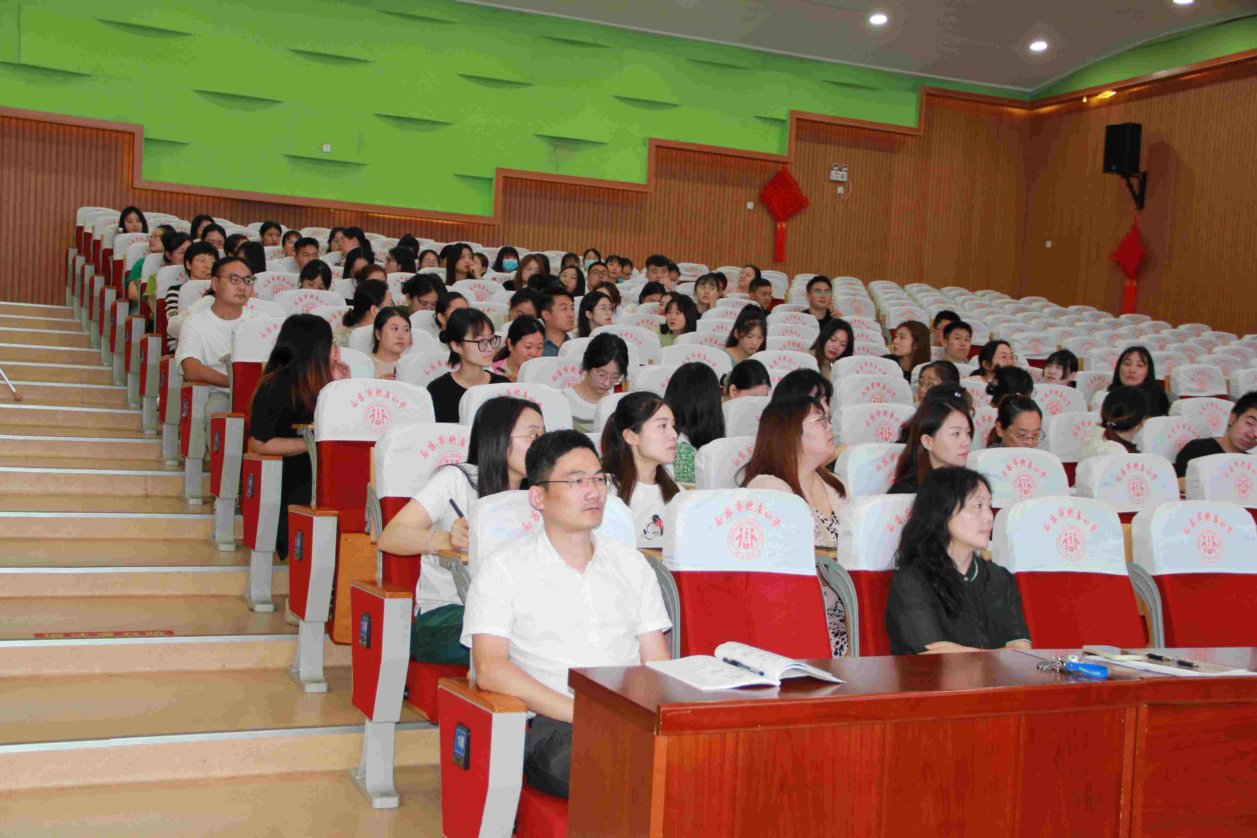 树立网络安全意识，守护校园信息安全_html_m1252399f.jpg