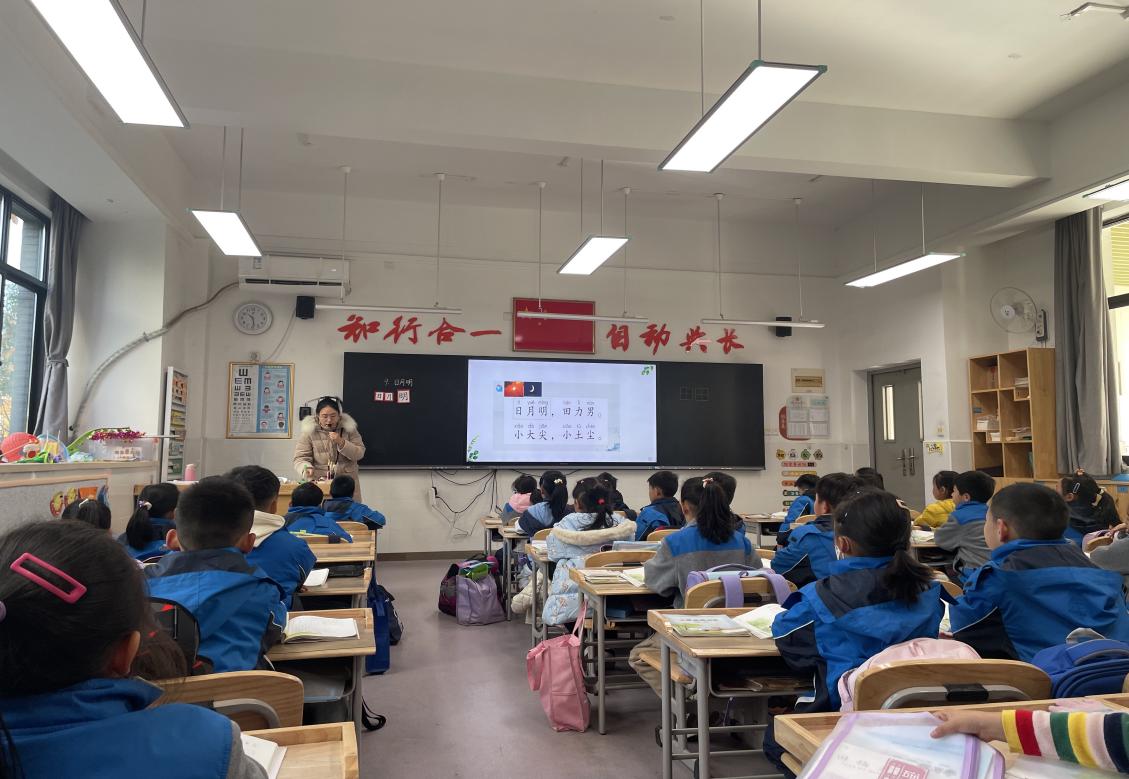 【知行晓庄】聚焦文本核心 精简教学设计——记南京市晓庄小学语文组校本研修活动（十三）