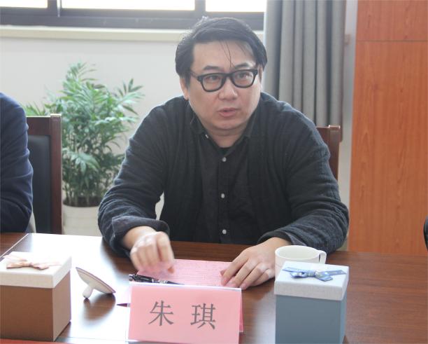 南京晓庄学院美术学院、南京市晓庄小学深度合作共建教师发展示范基地校授牌仪式新闻稿_html_7f7a20b7.jpg