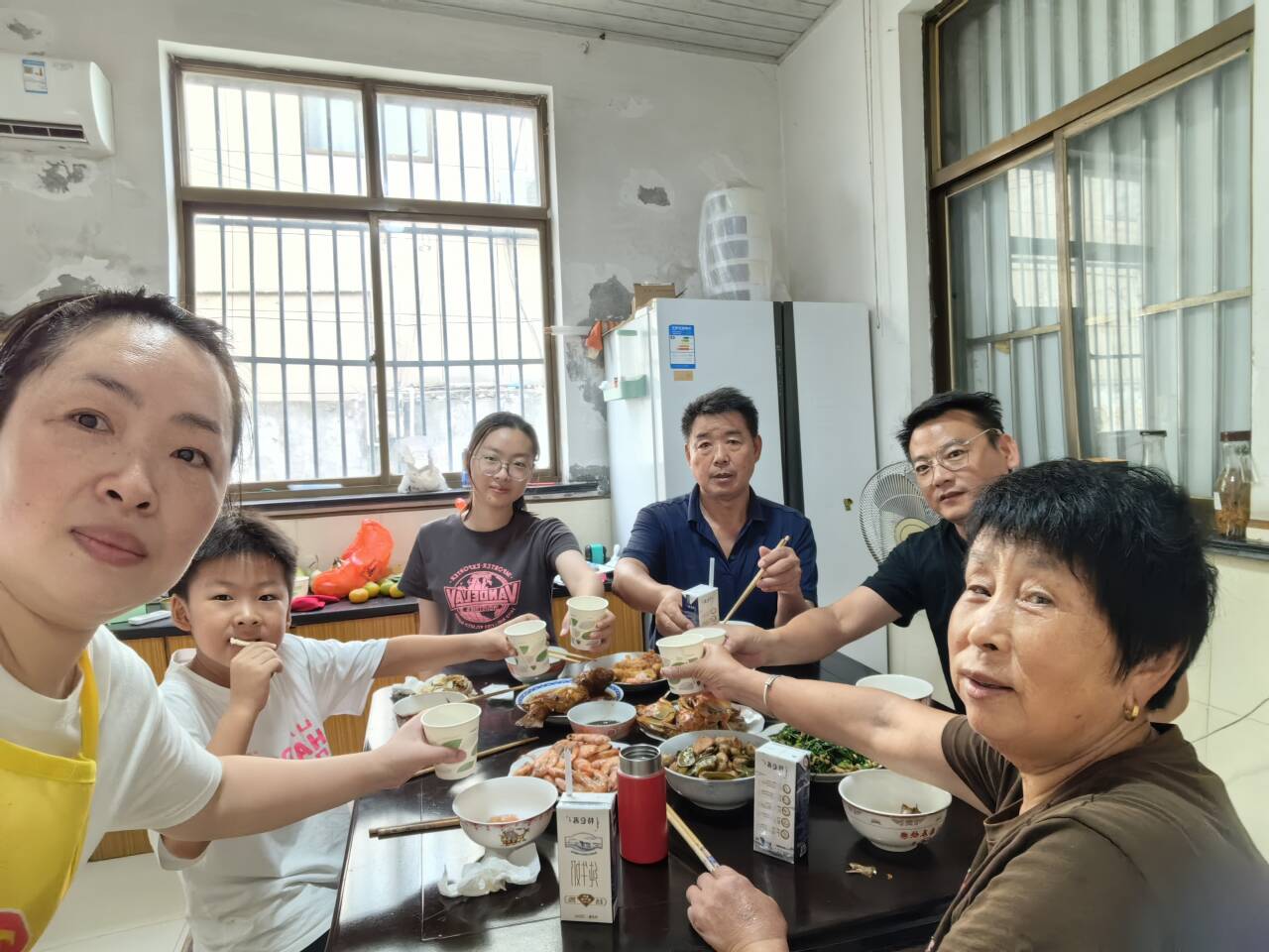 2024.9.18 中秋_html_46de55c3.jpg