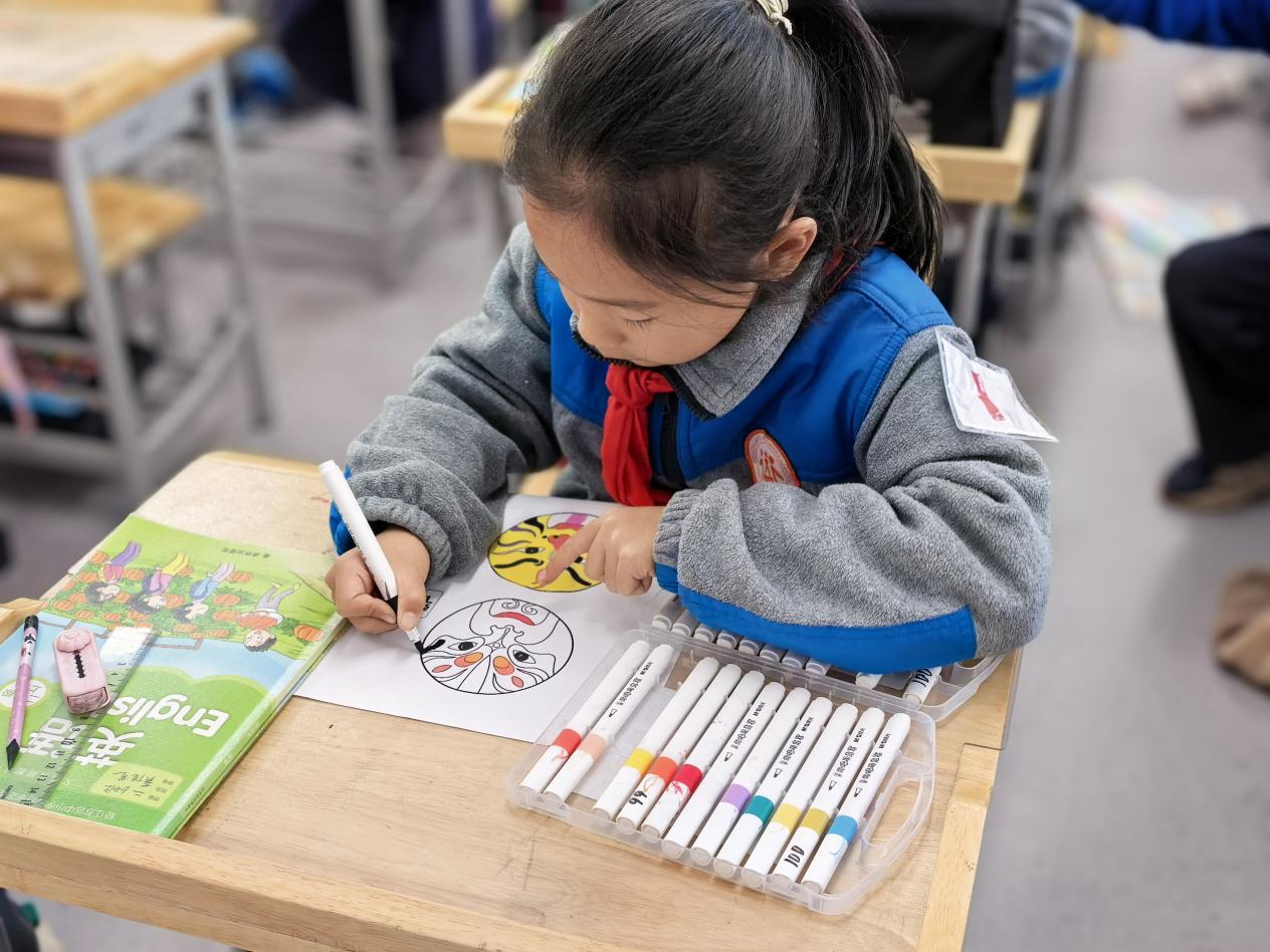 英语节活动报道:Chinese Culture, Global Voice_html_6b9e3a0c.jpg