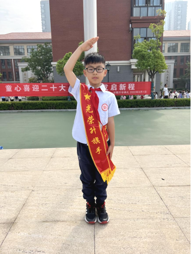 开学典礼 新闻稿548.png