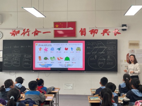 英语新闻稿(1)_html_m382f1ece.jpg