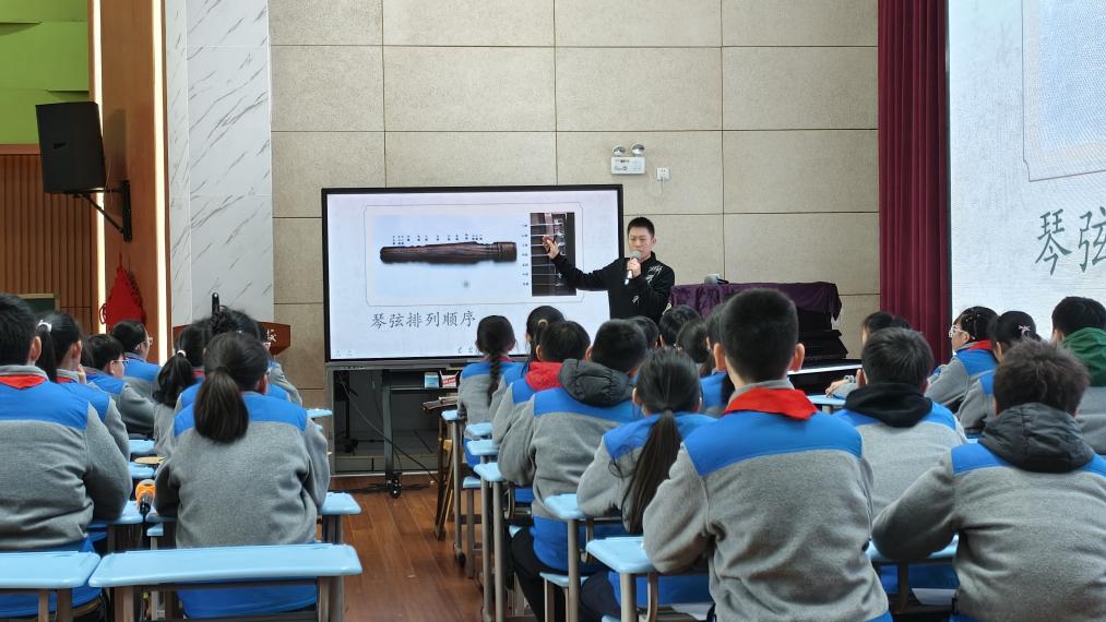 20241218音乐与数学共舞 守正与创新同行  新闻稿_html_m332687d2.jpg