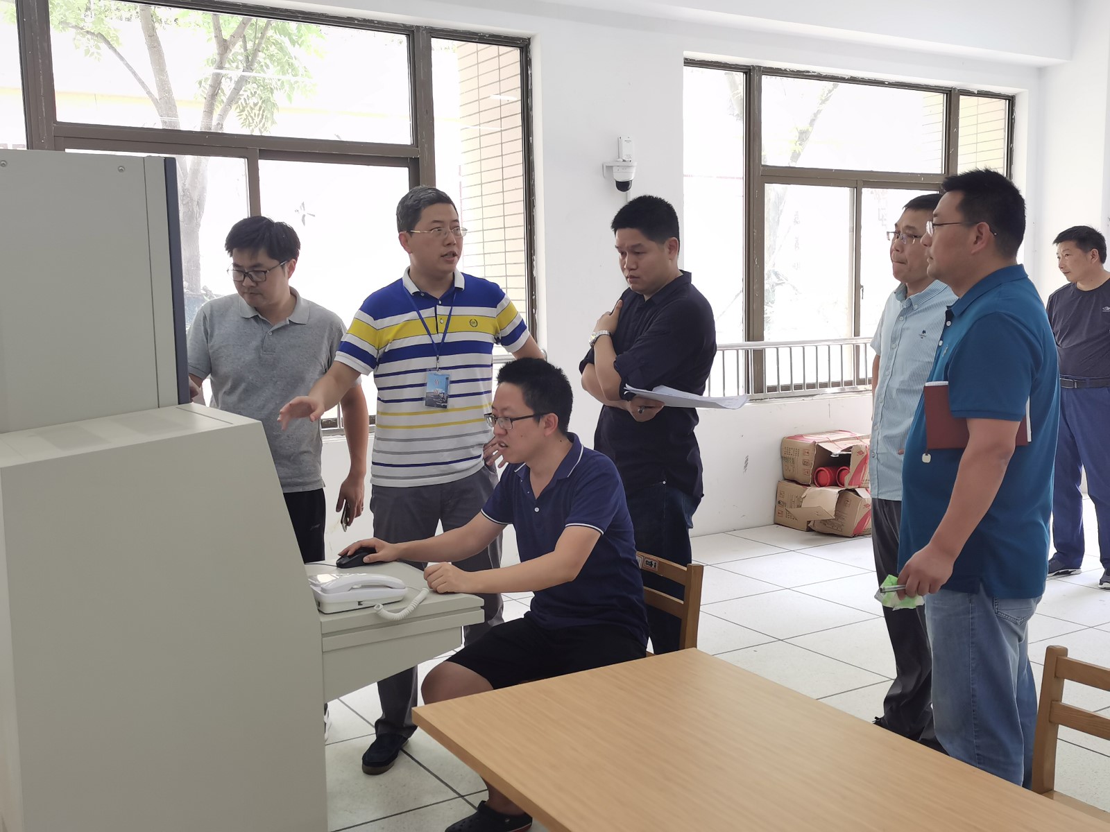 消控室排查.jpg 消控室排查.jpg