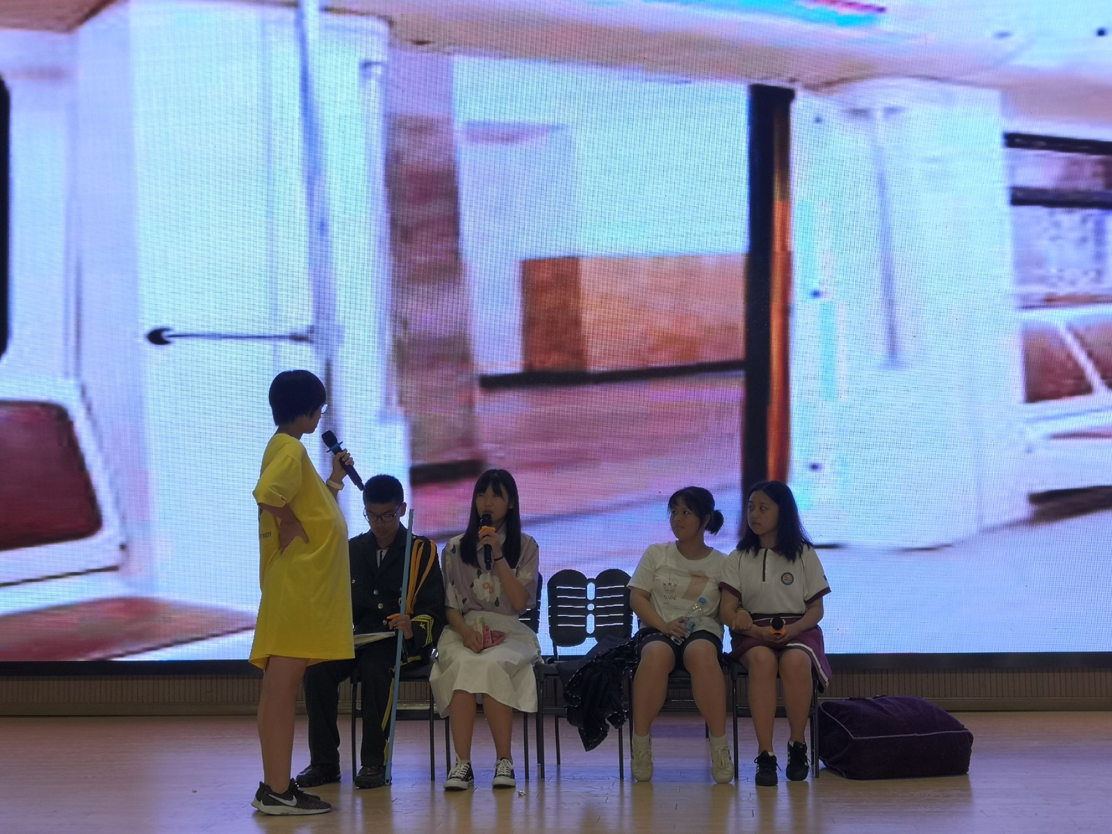 表演7.jpg 表演7.jpg