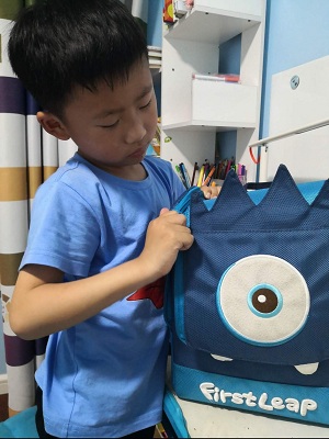 安安.png 安安.png