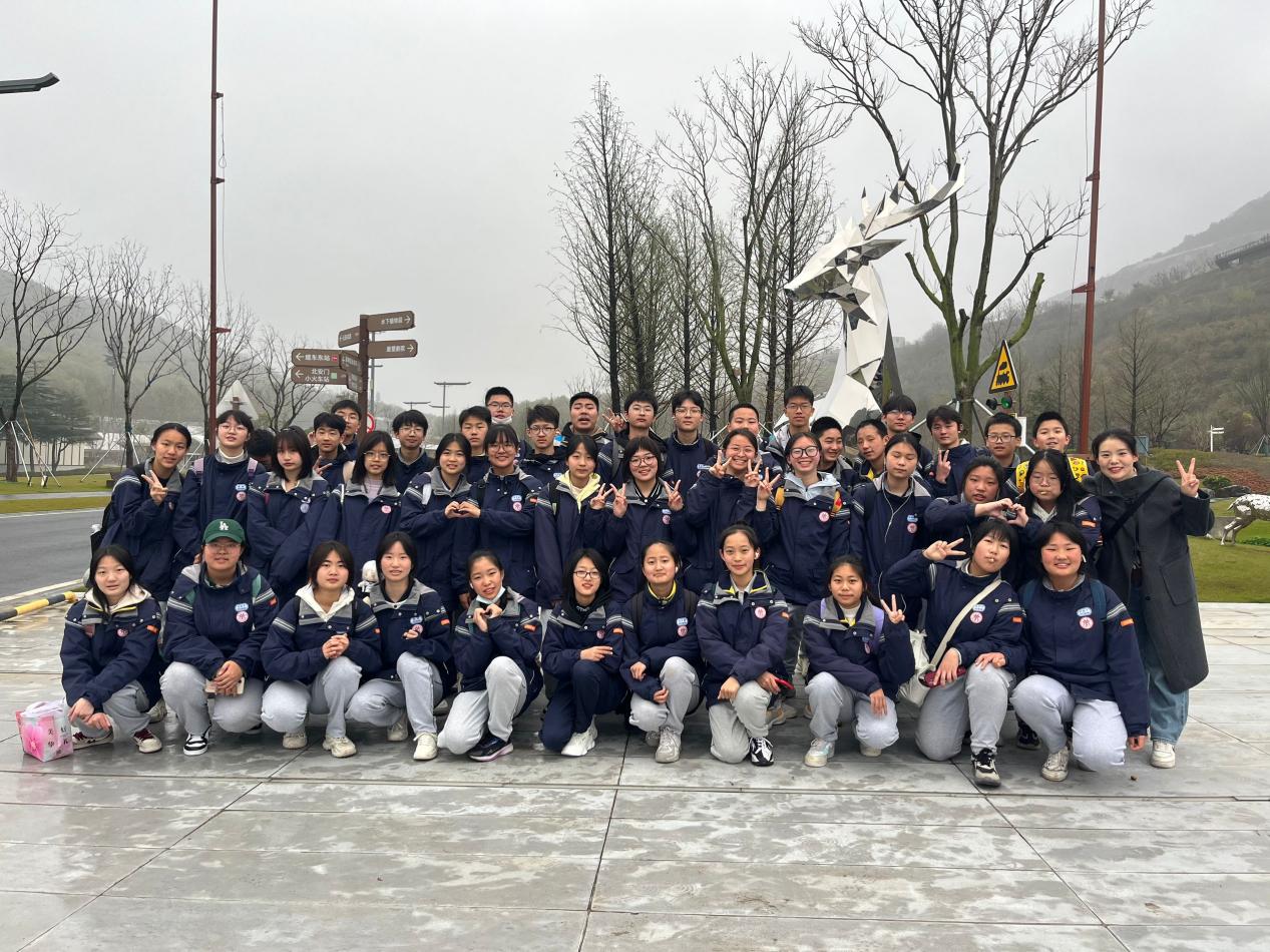 新闻稿(1)(1)_html_71369acb.jpg