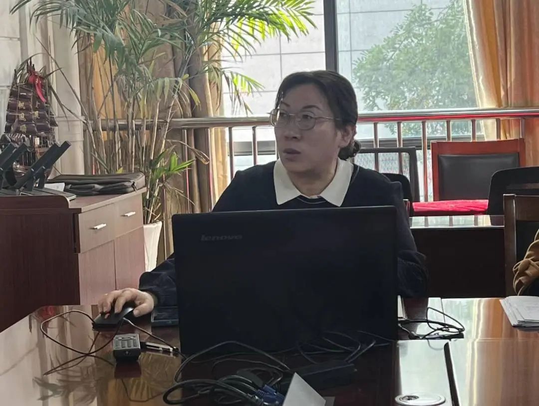 【融创教学】精准分析   助力提升——七年级期中学情质量分析会_html_2615a5fb.jpg