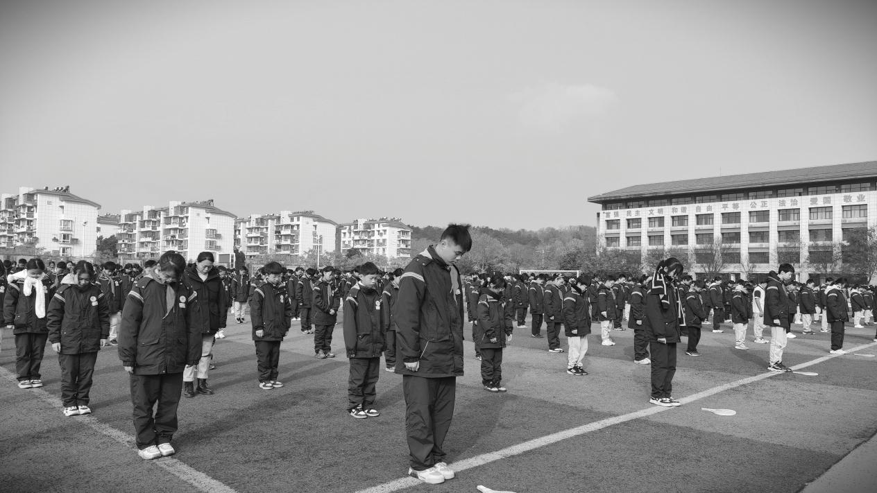 12.13 “勿忘国耻 圆梦中华”—南京大屠杀死难者国家公祭日主题系列活动报道_html_3ed19b76.jpg