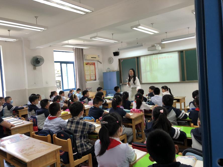 2019-2020学年第二学期语文校本研修总结_html_m7bfc5644.jpg