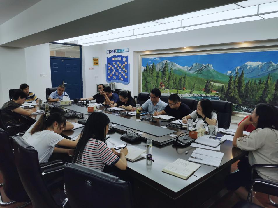 晓院附小开展安全演练活动-改_html_7056d800.jpg
