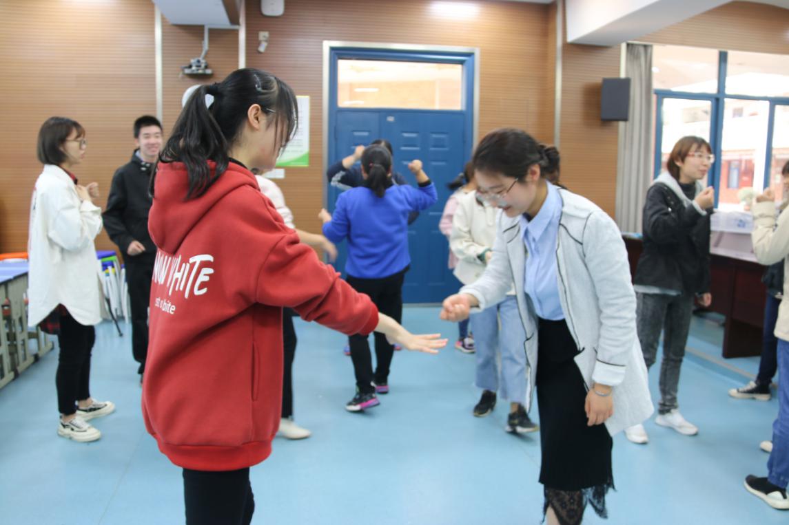 10.21报道_html_m4e56734b.jpg