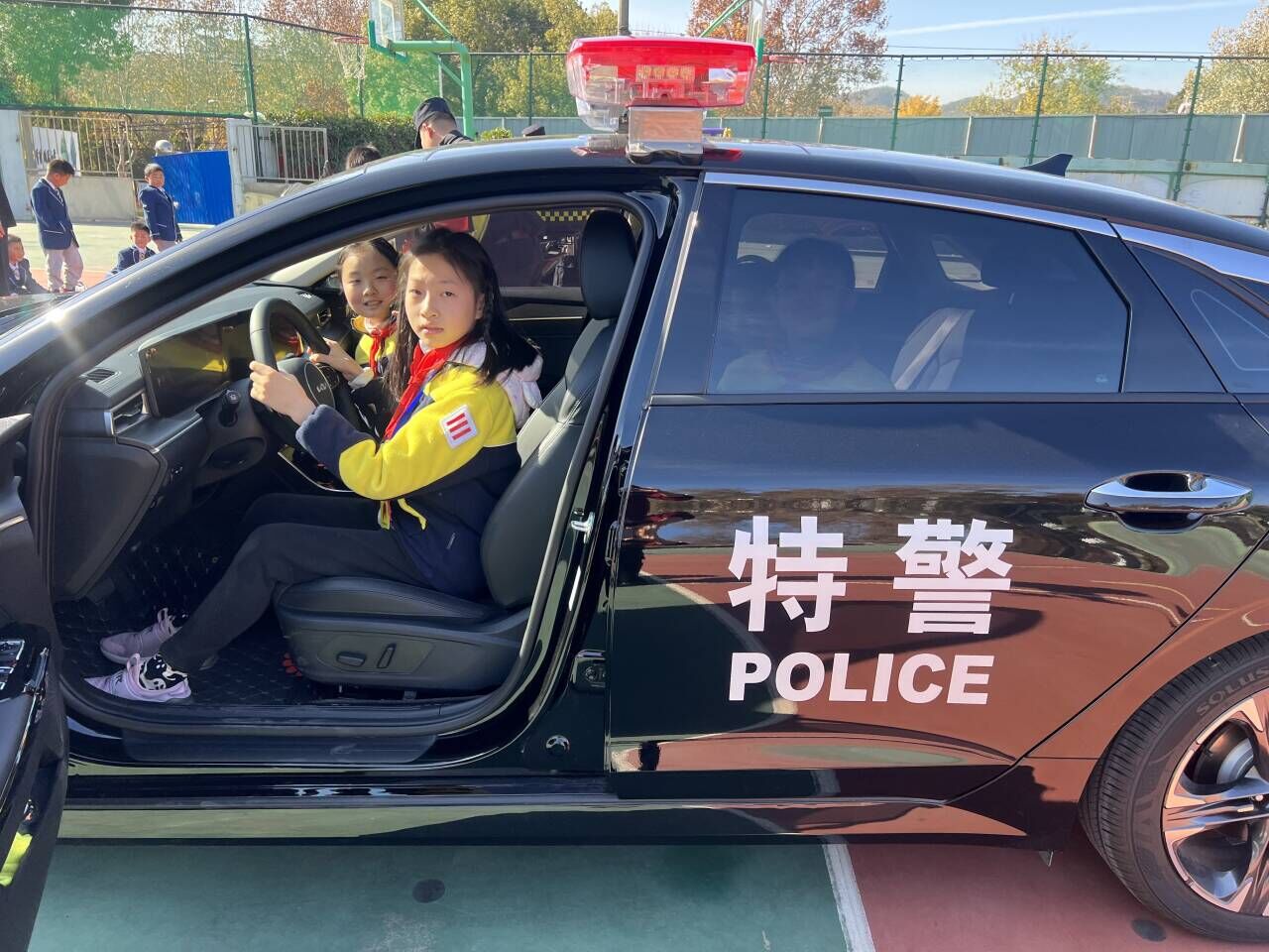 反诈宣传进校园   护航成长共未来 (2)_html_a89dae9.jpg