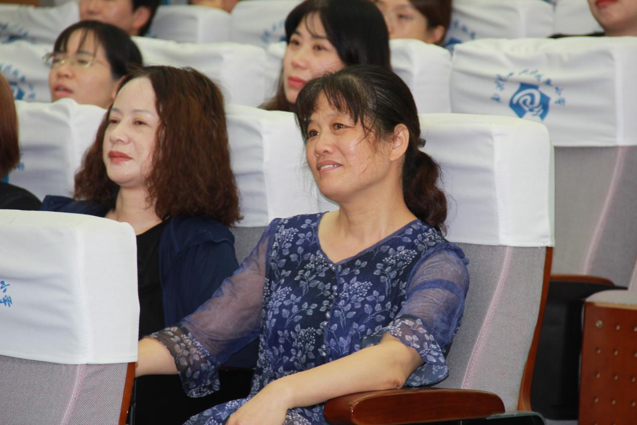 携手分享 砥砺前行(2)_html_m9cf1f32.jpg