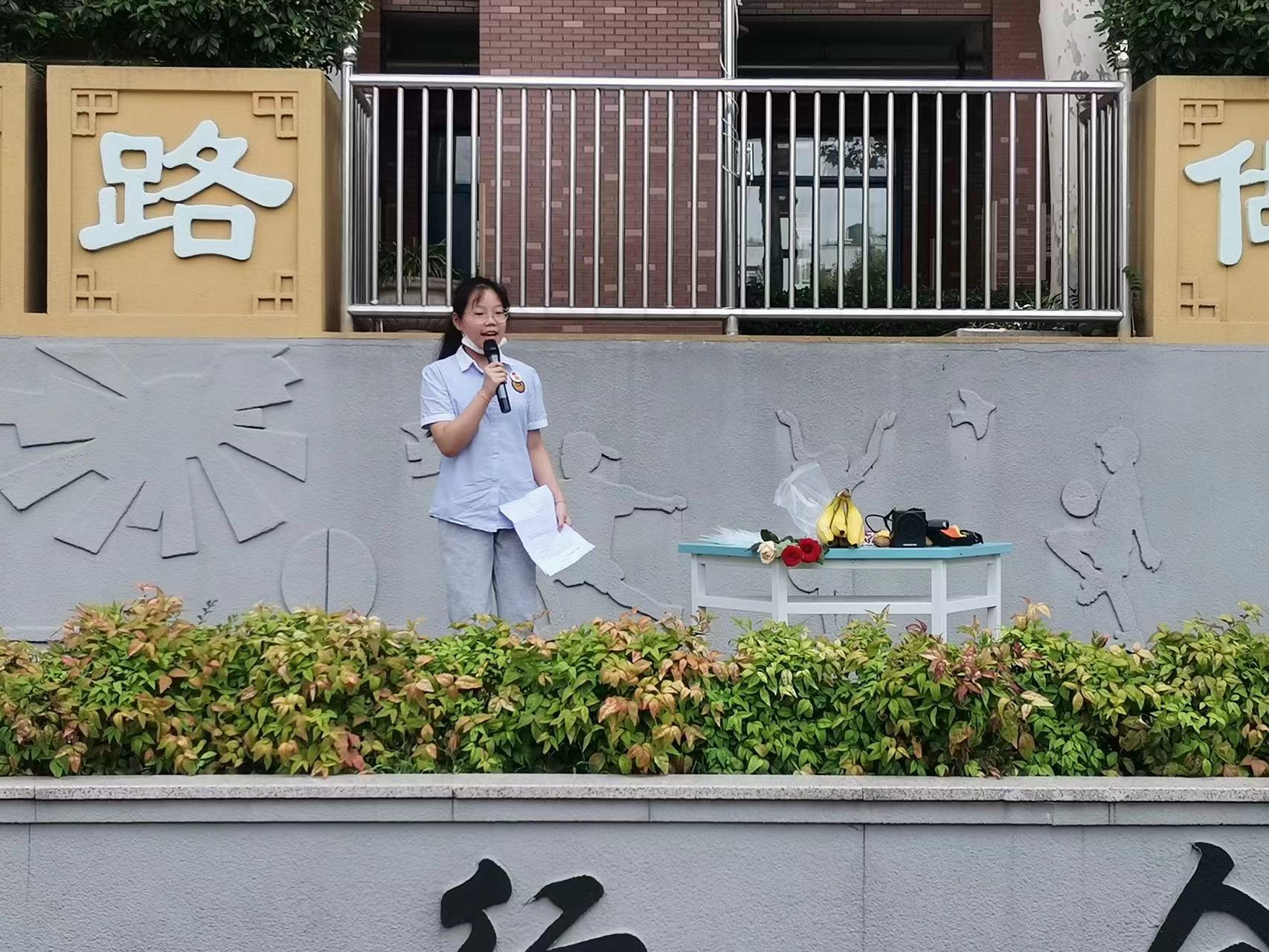 图1.jpg