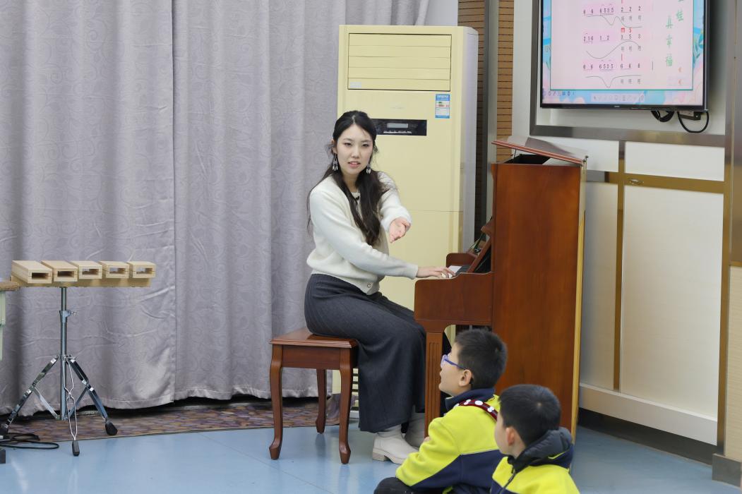 2025.12.4 音乐教研活动新闻稿(晓院附小)修改版_html_m16a41839.jpg