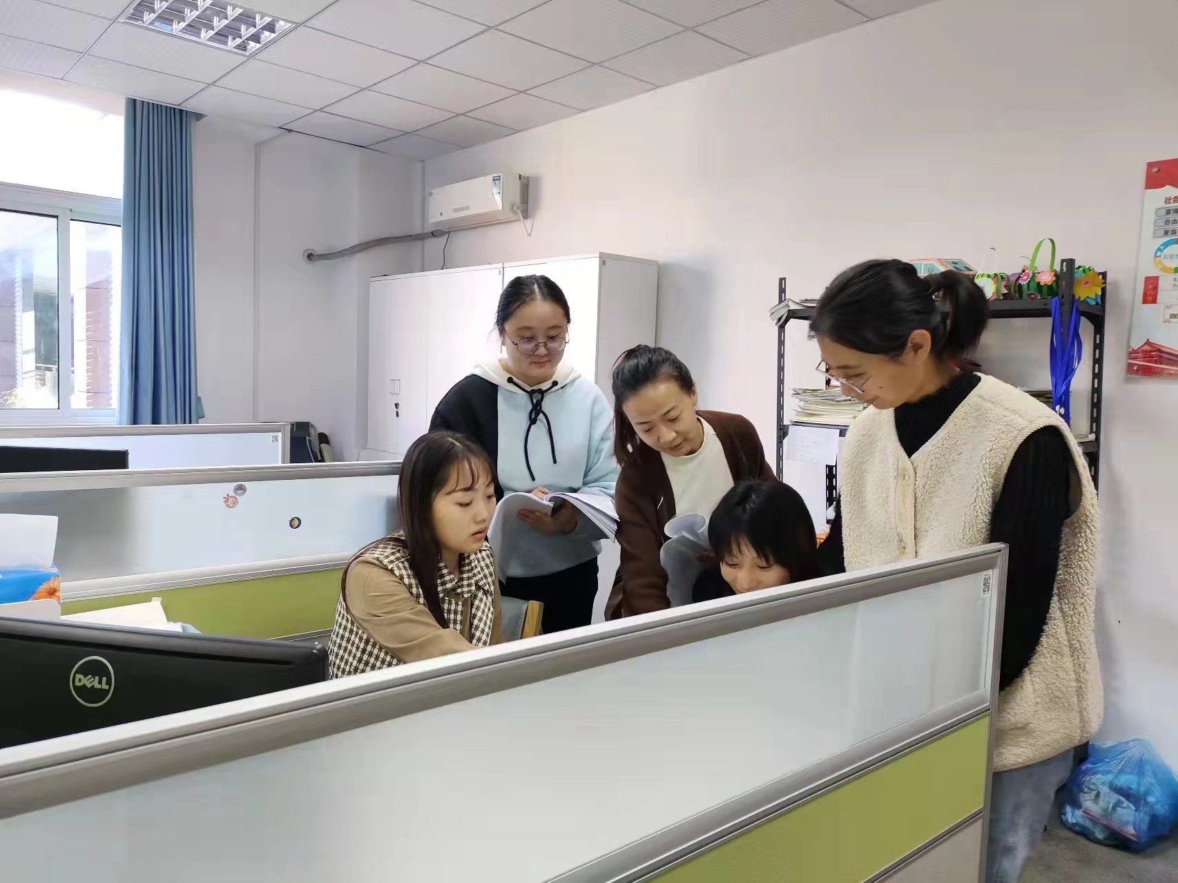 综合学科集体备课报道_html_6aae3fb6.jpg