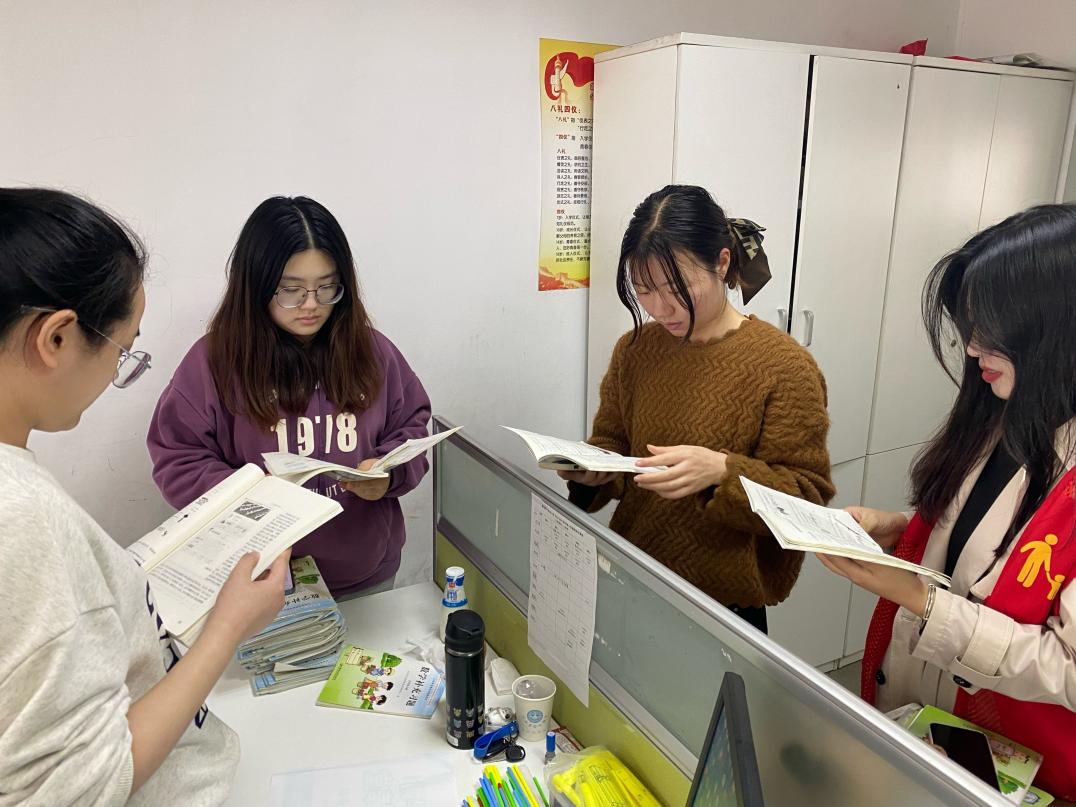 数学集体备课报道_html_m4a90811e.jpg