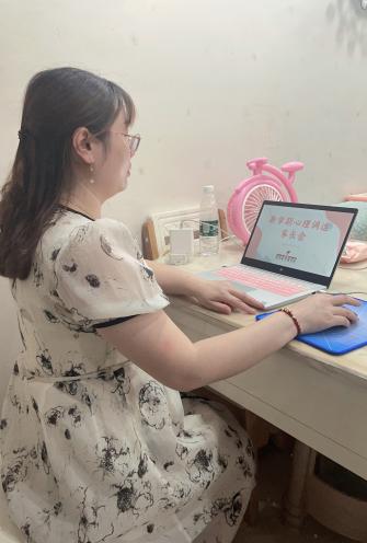 2023.8.24心理健康教育专题家长会_html_4a20d9d7.jpg