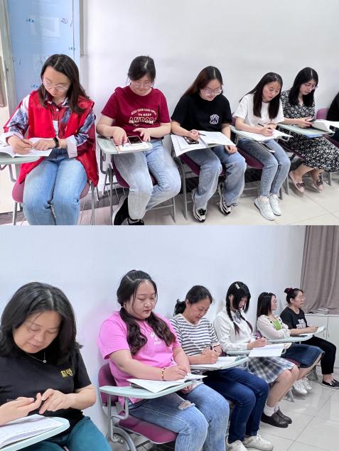 课堂展风采，研训促提高_html_m4550330a.jpg
