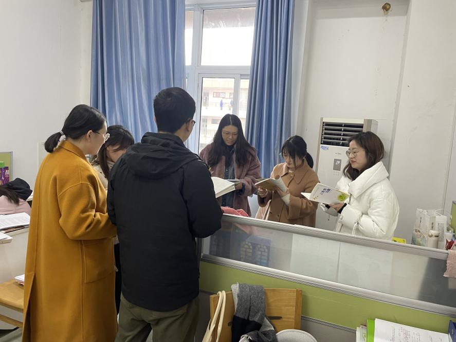 开学第一备 上好第一课_html_43cc7859.jpg
