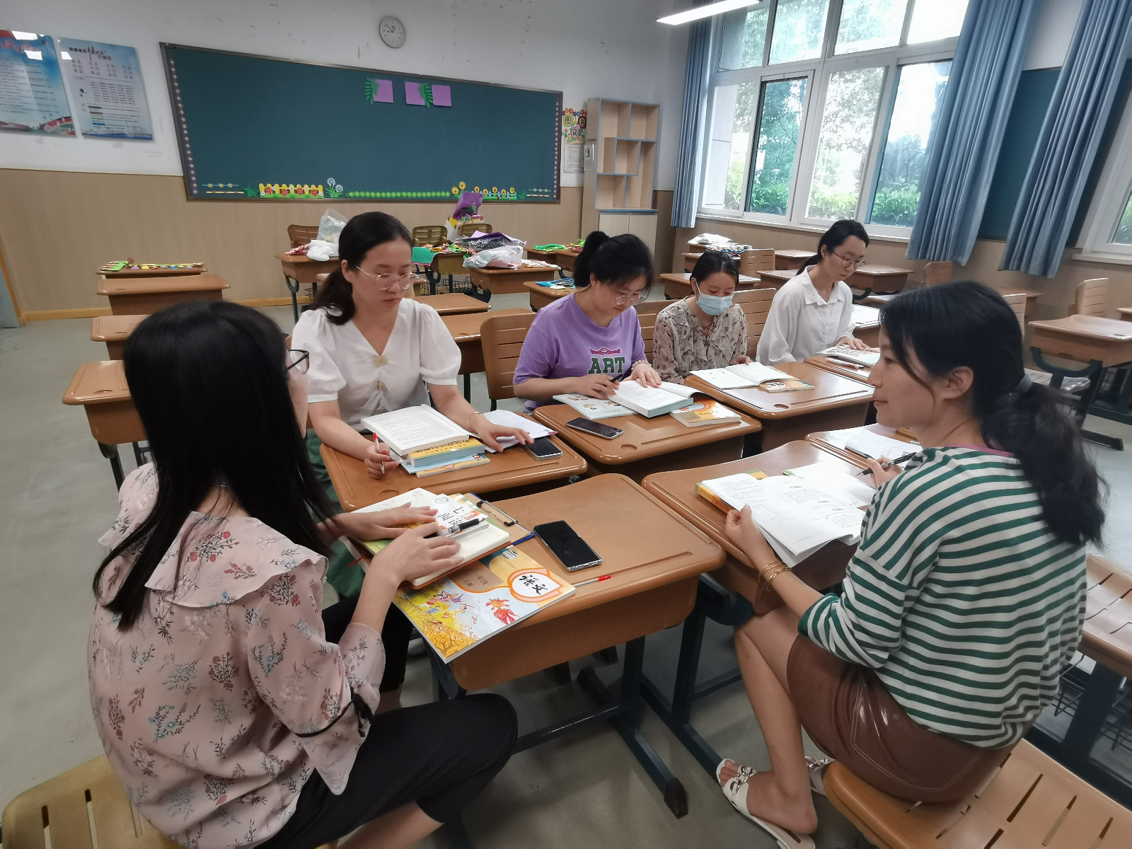 一语组照片.jpg