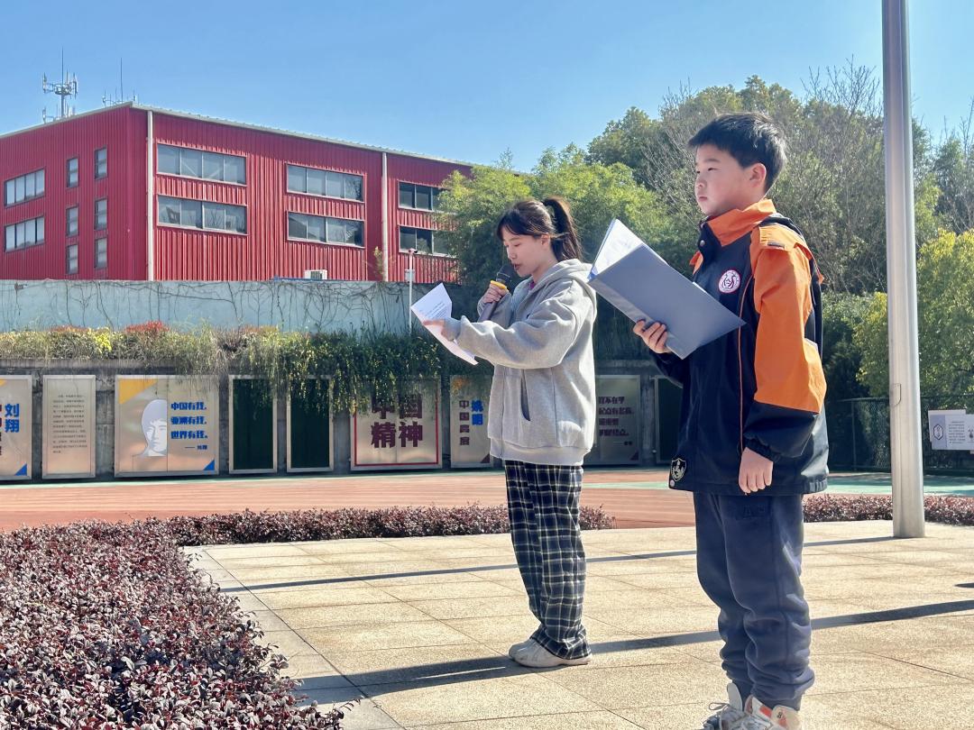 【丁香汉声·学生成长营】践行低碳环保，建设美丽家园_html_3f573a2f.jpg
