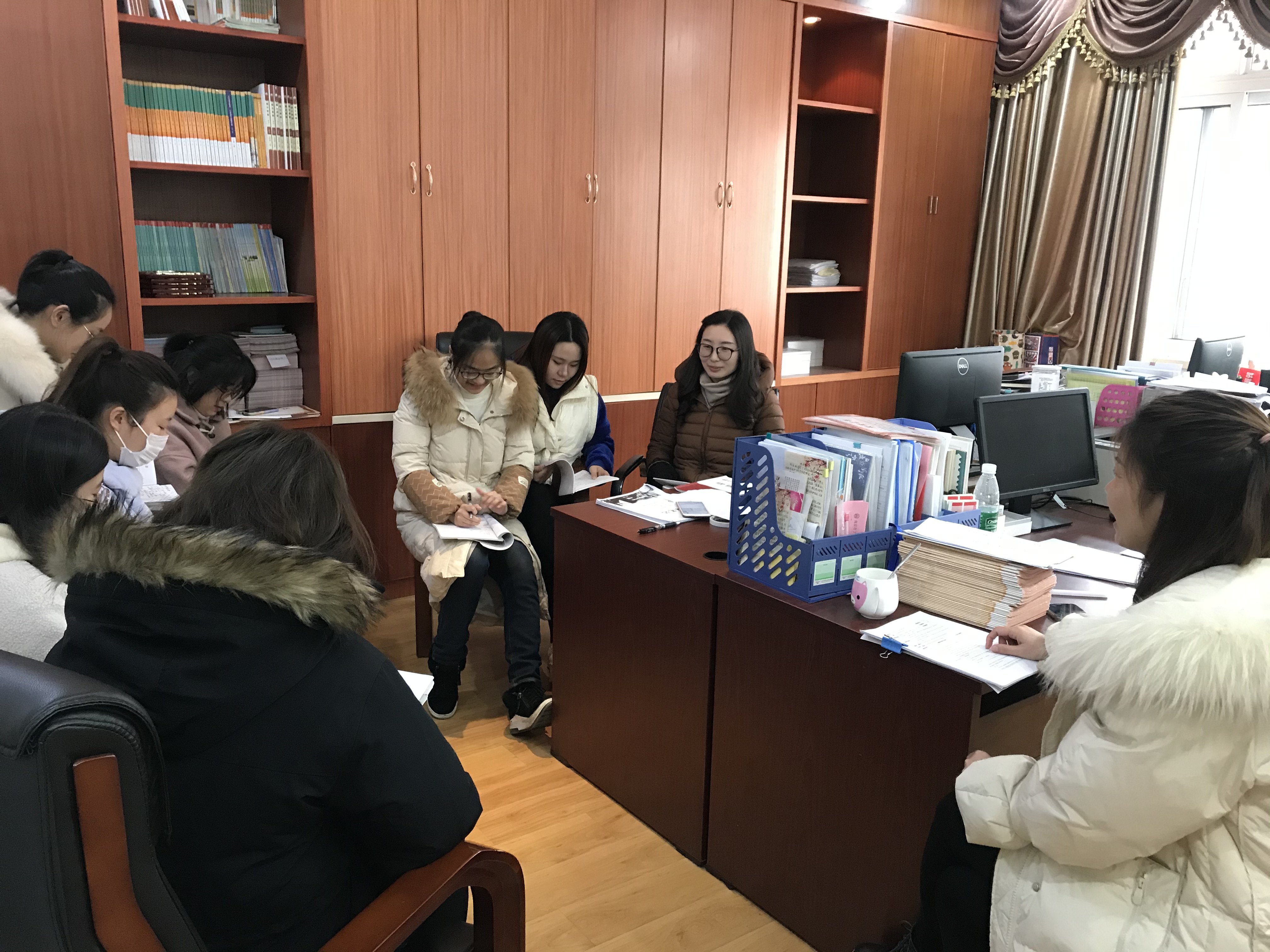 数学组活动侧记（一）_html_3ee98567.jpg