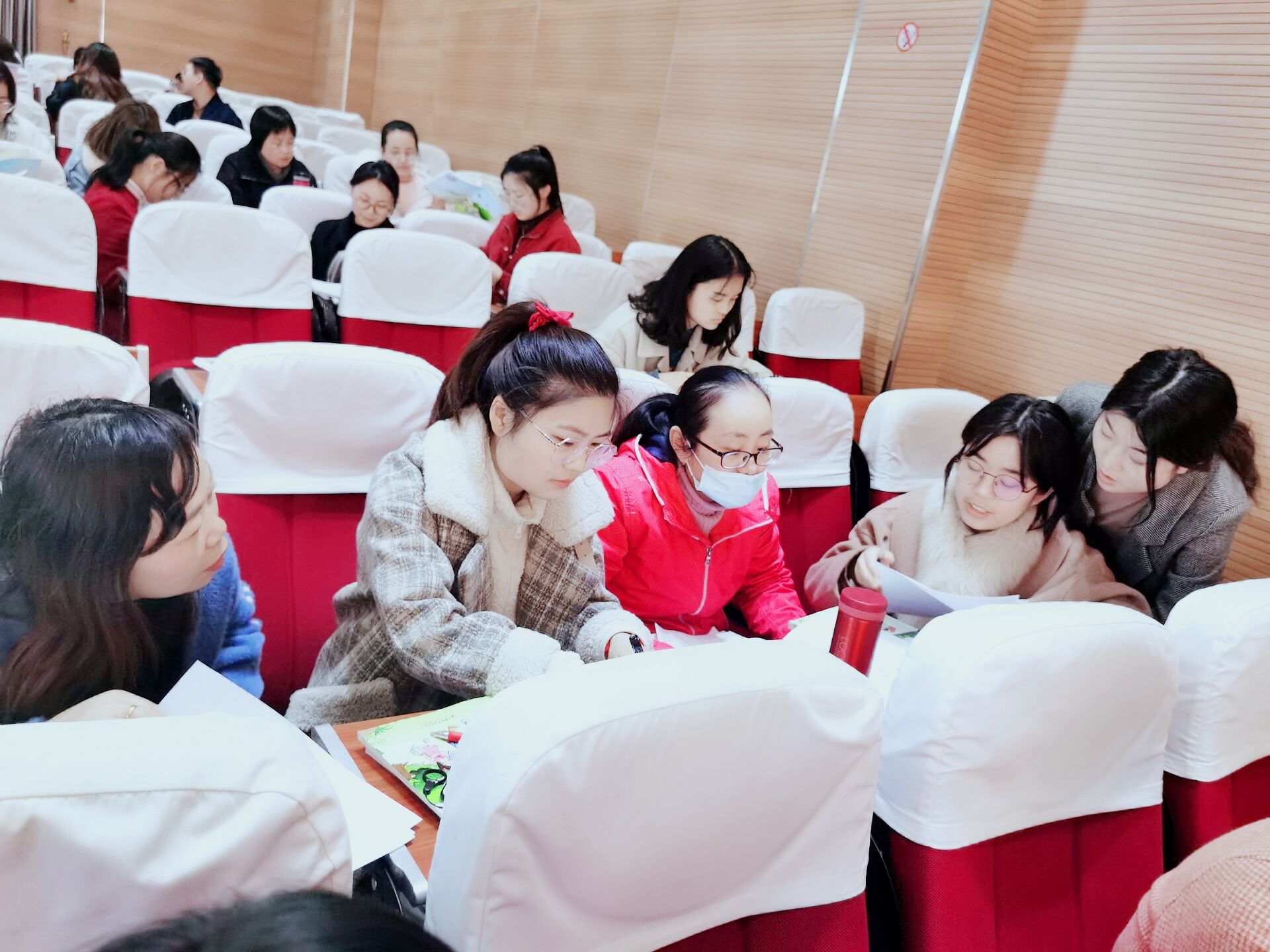 【丁香汉声】风起扬帆正当时 凝心聚力再出发_html_m7e034550.jpg