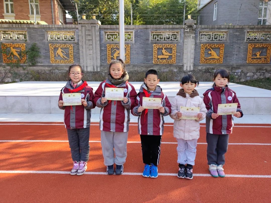 书声琅琅_html_64116428.jpg