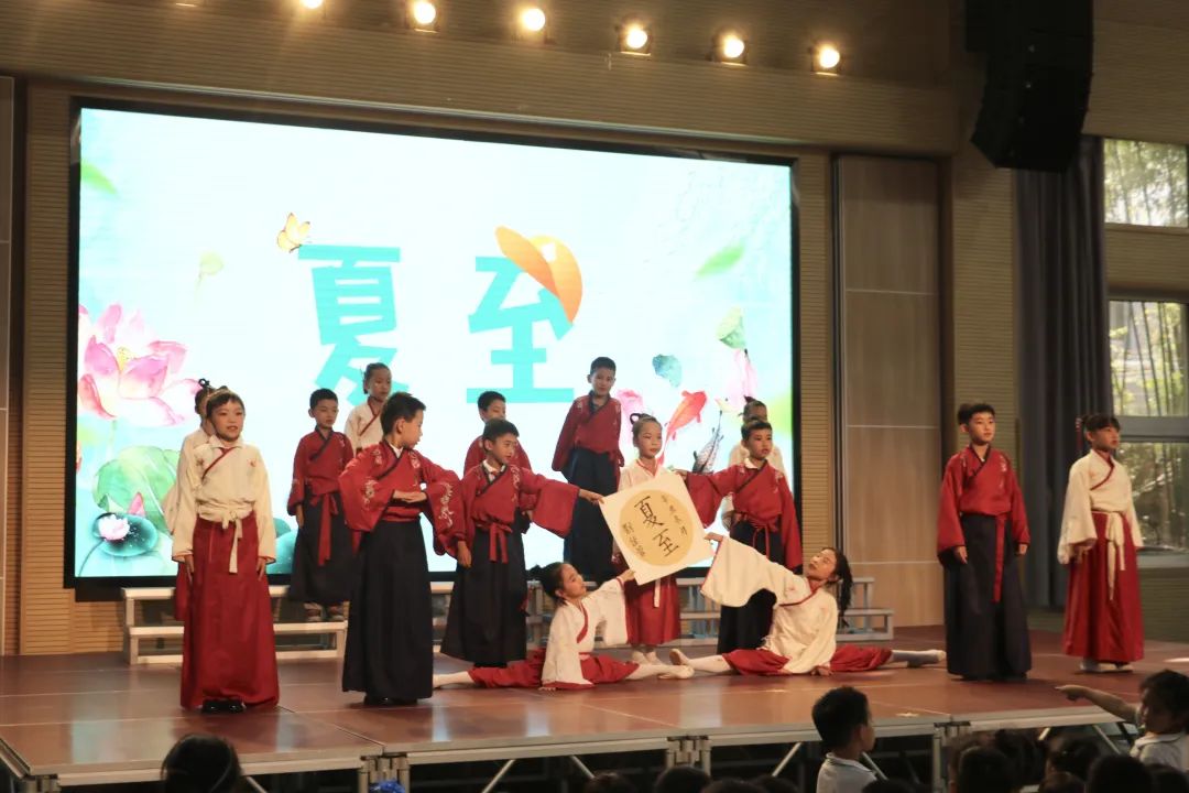 国庆_html_3f68ffcf.jpg