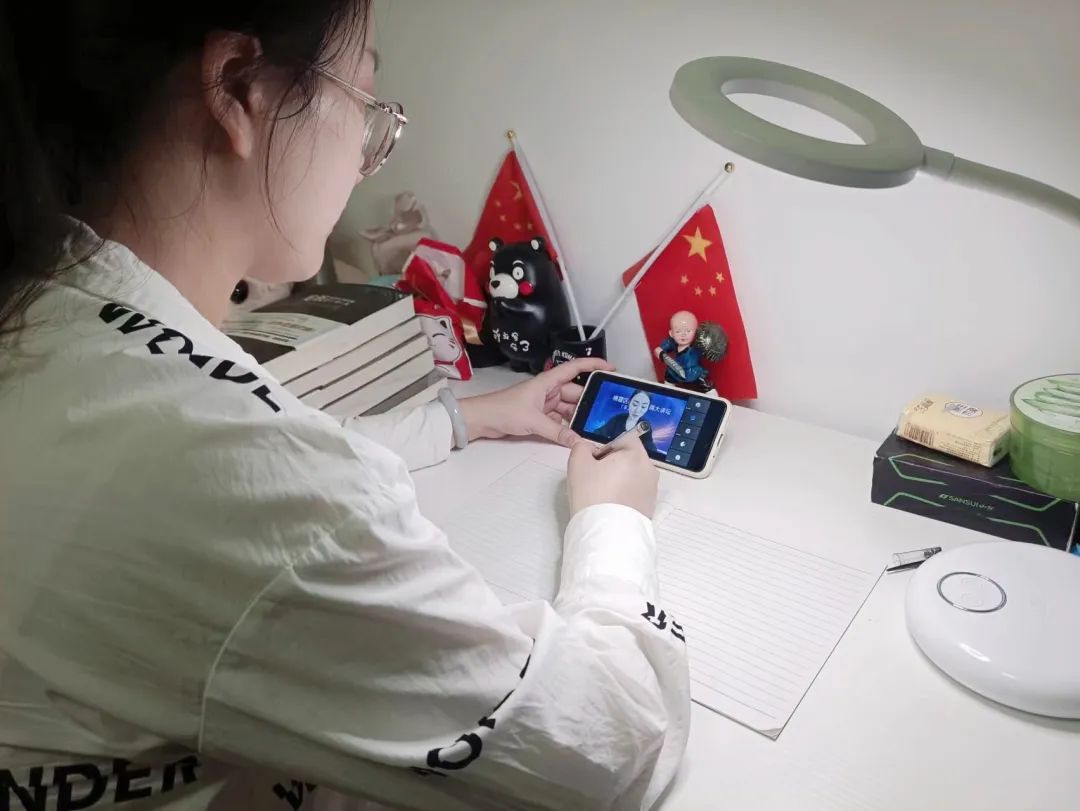 云端大学习_html_m1a9c4ec3.jpg