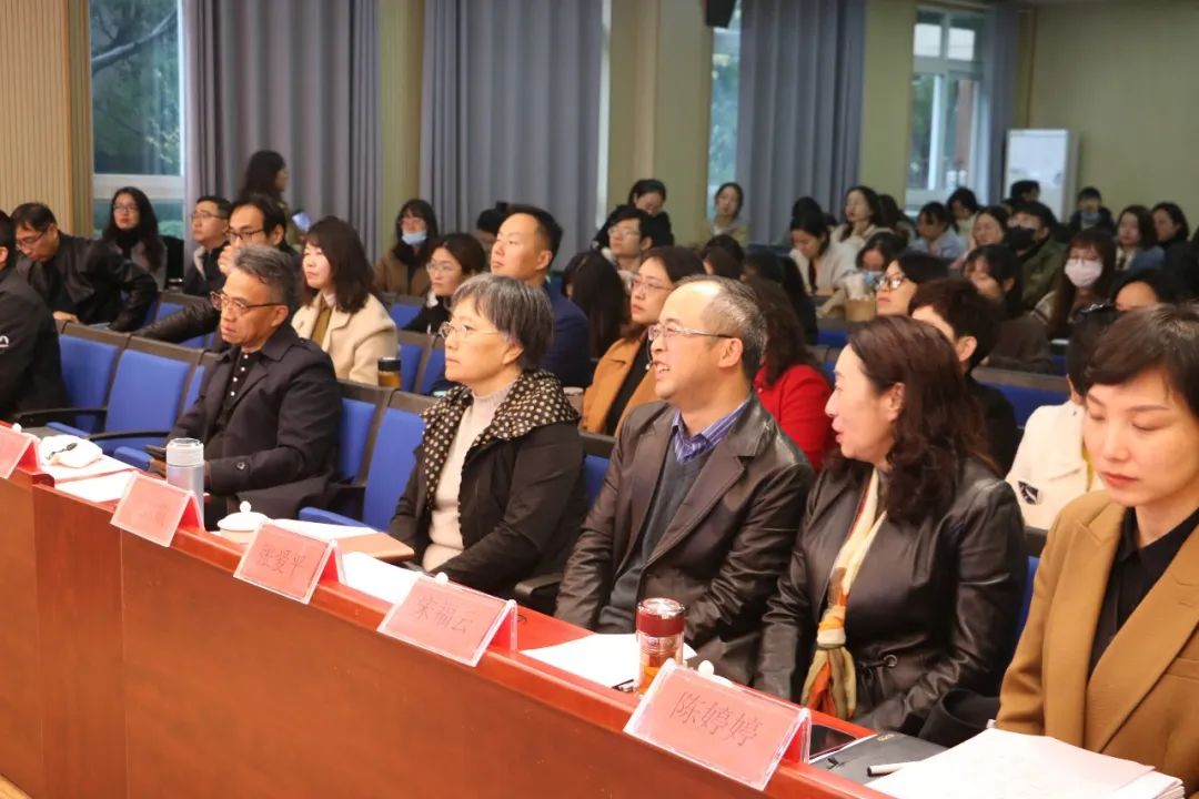 名家_html_m316f67a4.jpg