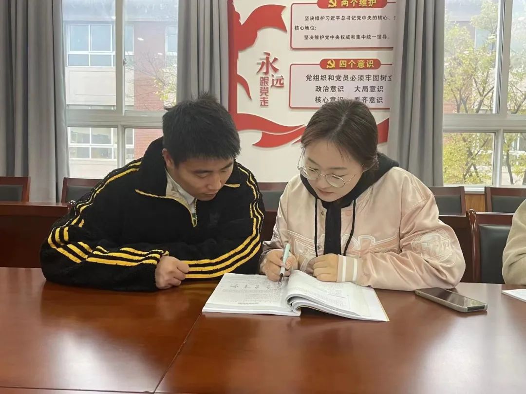 综合组小本研究6_html_6781f82e.jpg