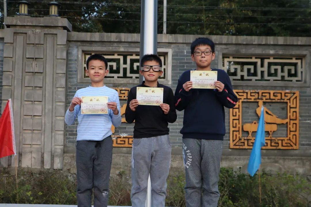运动会666_html_3bcd5368.jpg
