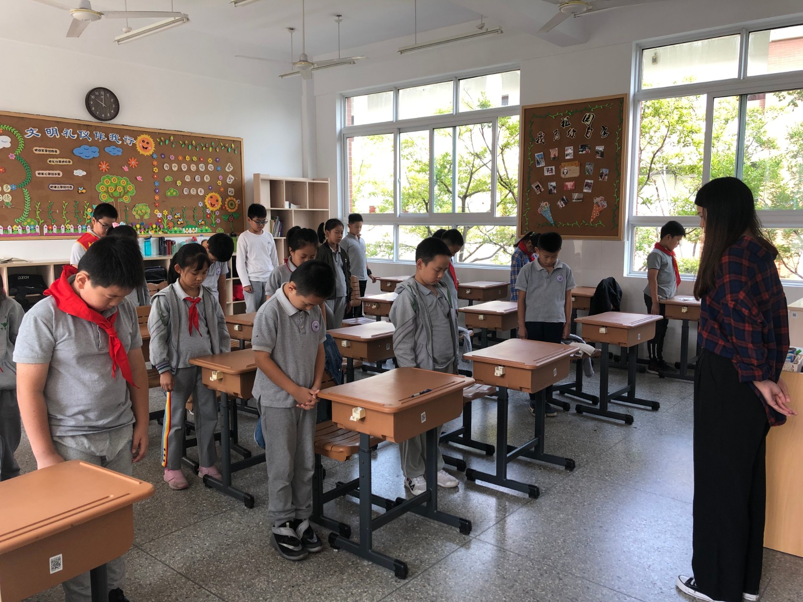 【书院紫金】从苦难走向富强——紫金小学开展“九一八”纪念活动