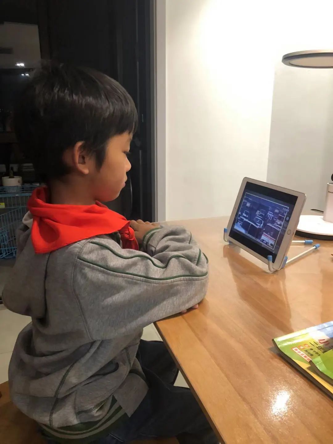 有事好商量_html_2e32aad0.jpg