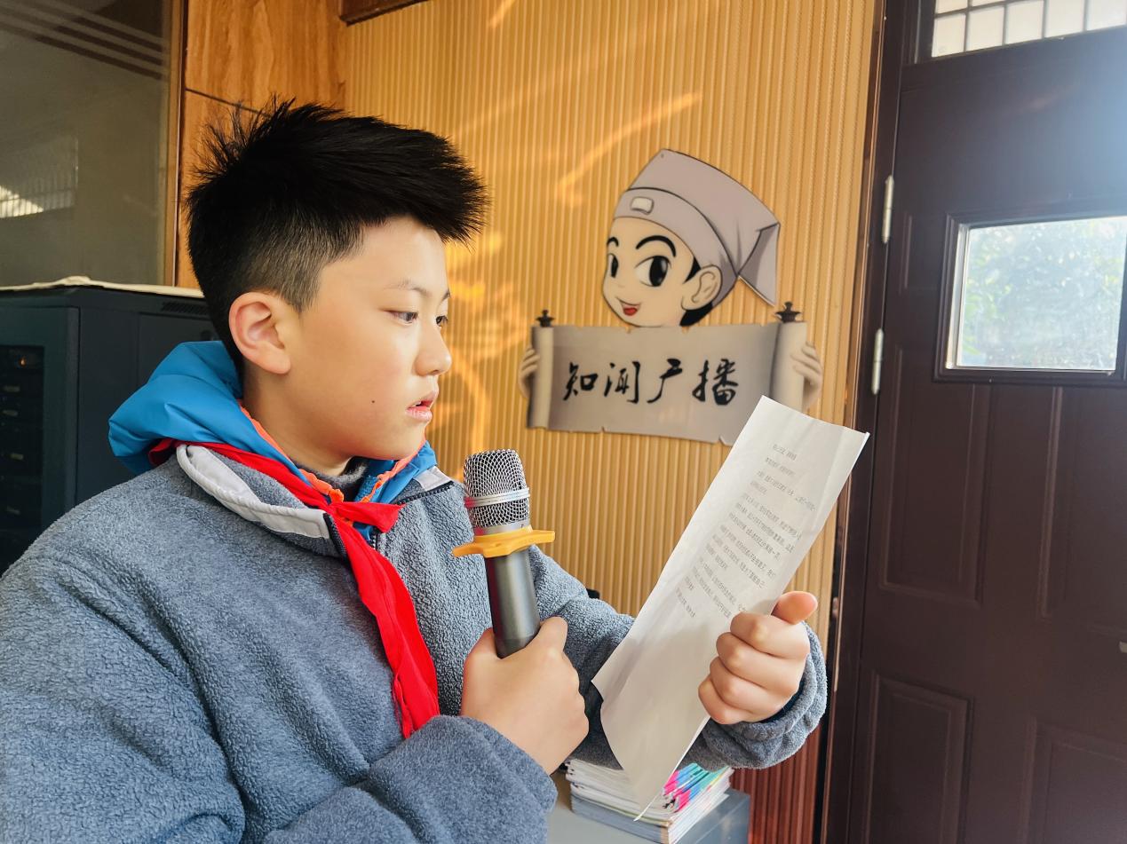 新建 DOCX 文档_html_7fa4d627.jpg