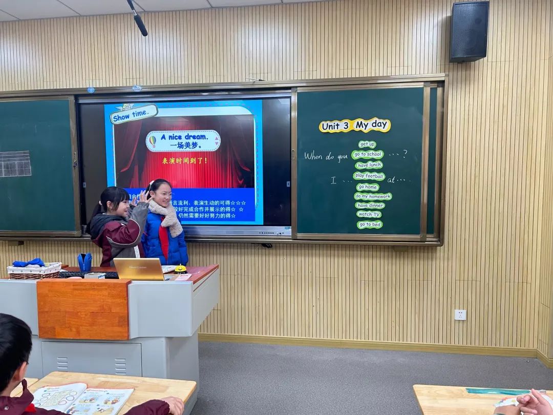 英语1_html_m5bd41524.jpg