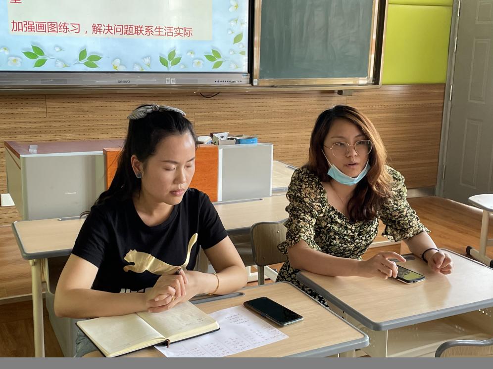 6.24迈小数学组期末质量分析会_html_67b12433.jpg