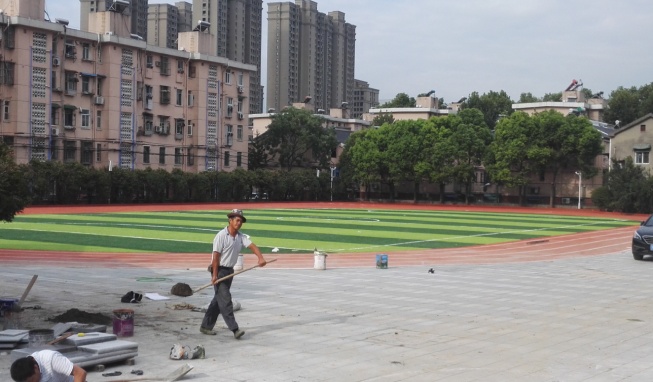 文明礼仪报道_html_6eac1986.jpg