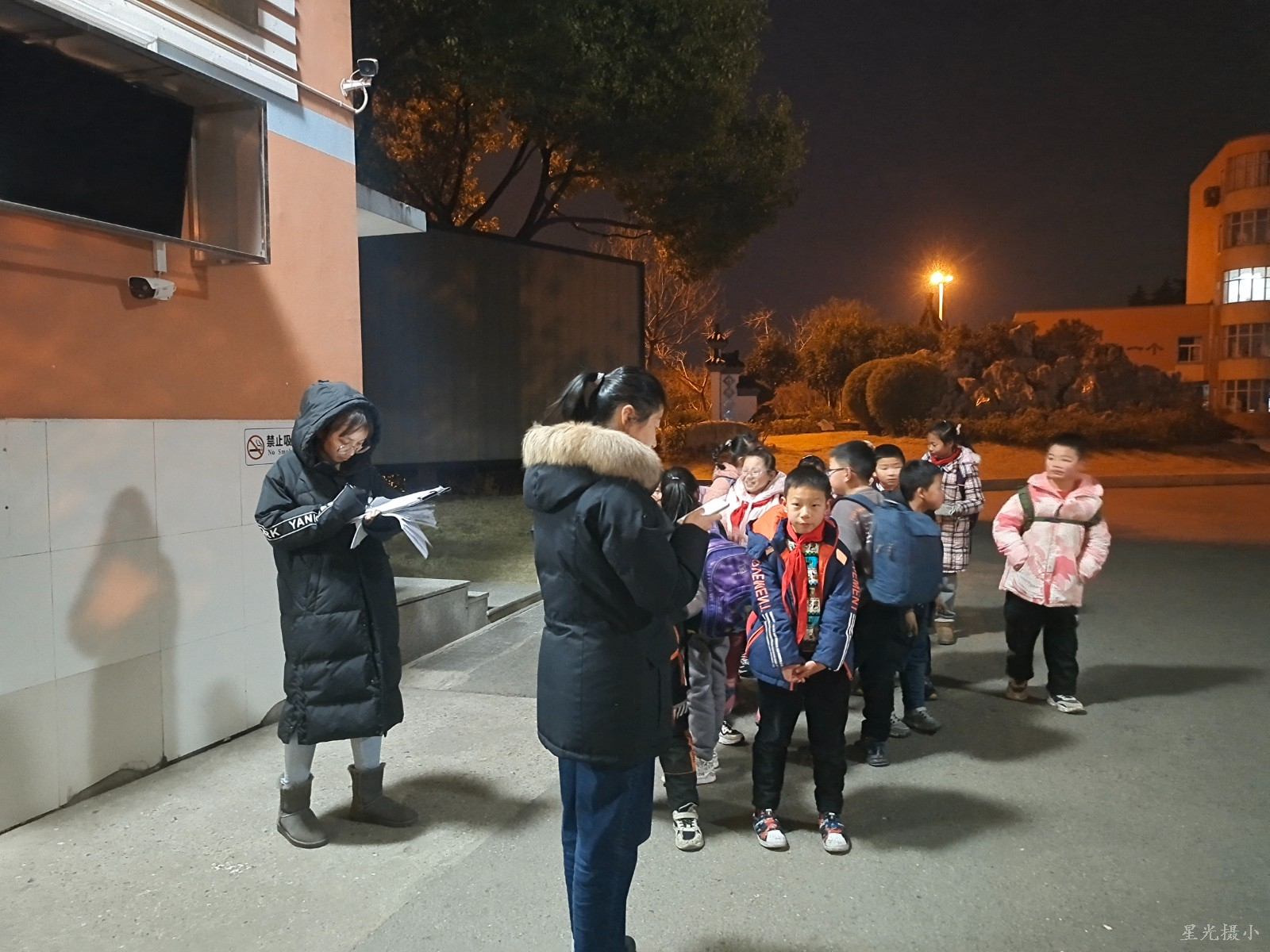 送队1.jpg