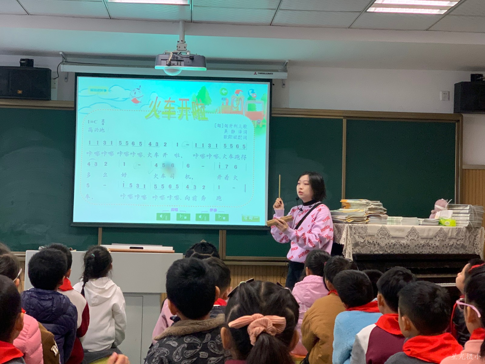 读歌词.jpg