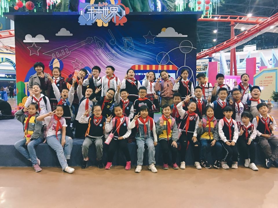 【摄小党建】摄小天佐路校区优秀教师——汤雪