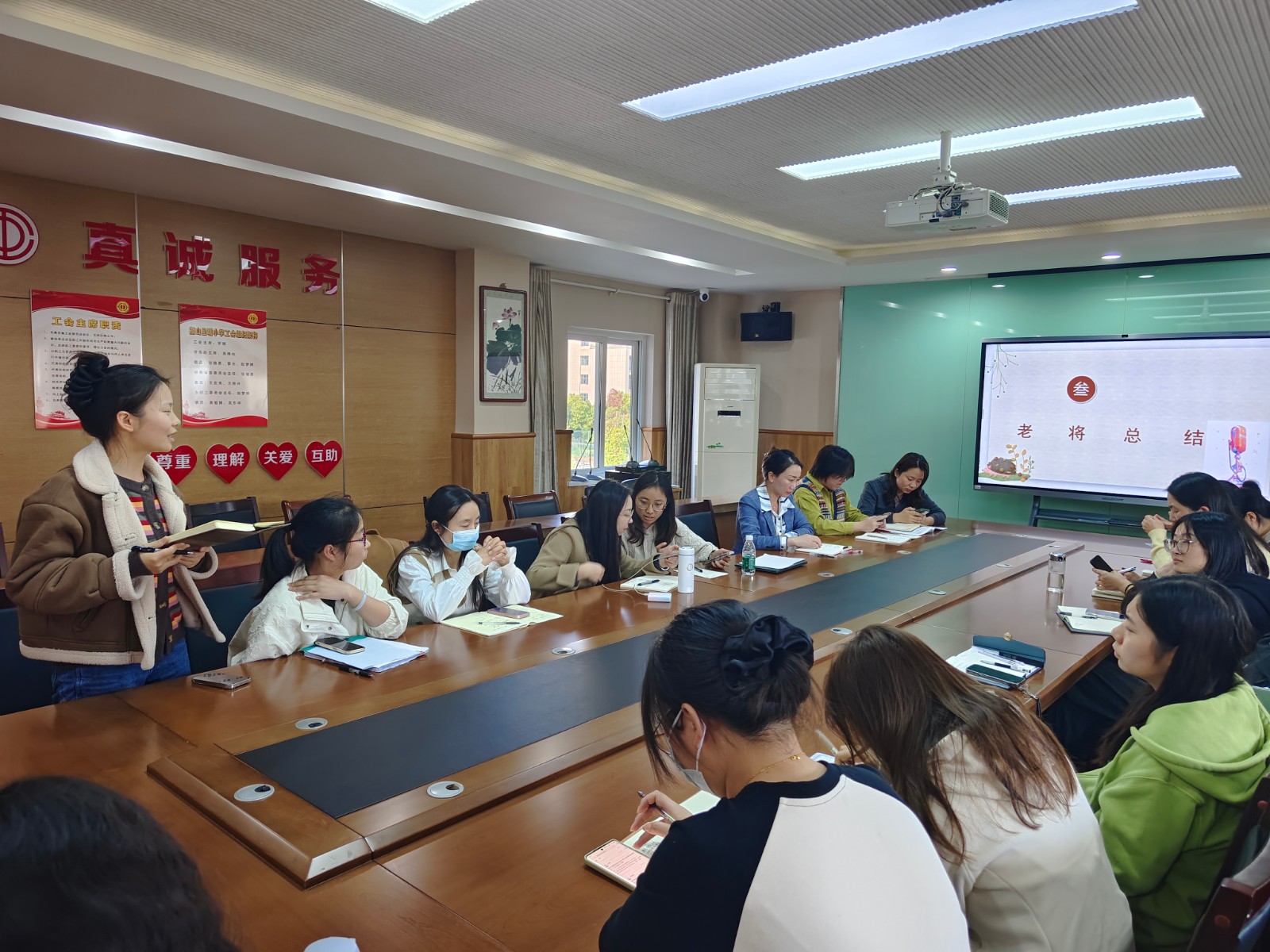 【星光摄小·相约星期二】开题凝智启新章 细研聚力行致远 ——摄山星城小学相约星期二系列报道213期