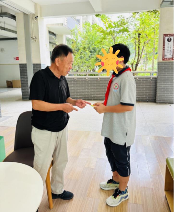 2023.10.17摄山中学手牵手关爱活动小结(1)_html_m3a8e2b87.jpg