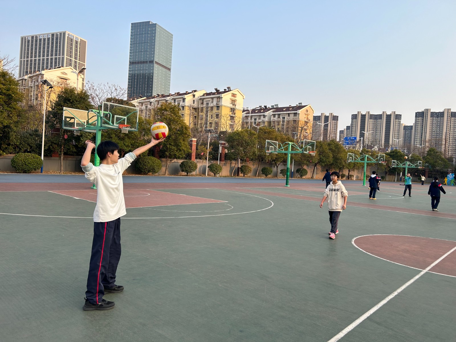 快乐排球.jpg