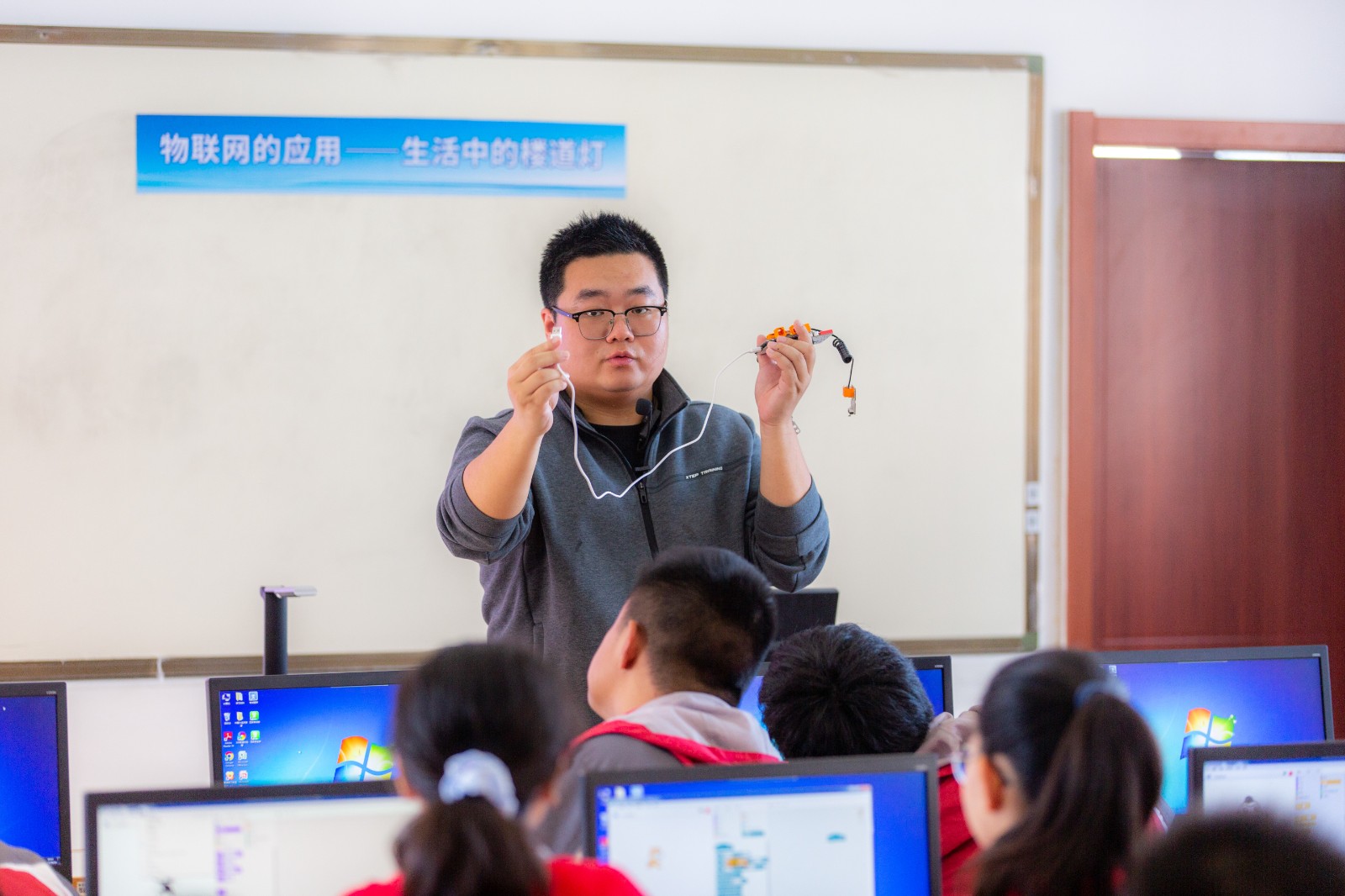 图3.jpg