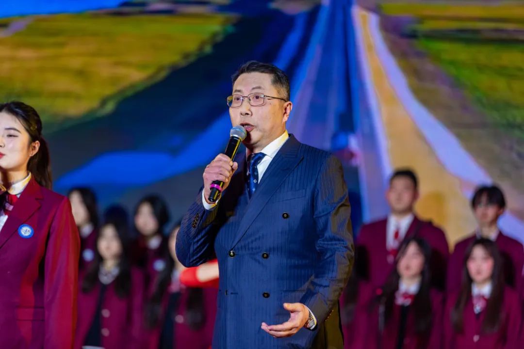 三大篇章绘就青春模样！南京新港中等专业学校元旦汇演太震撼！_html_m1f51e1e3.jpg